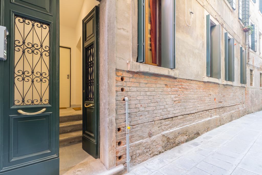San Stae Charming Apartment Gran Canal Benátky Exteriér fotografie
